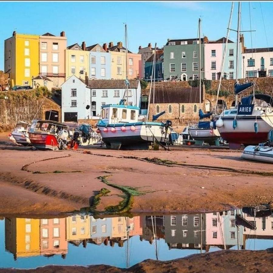 Sea Crest, Beautiful Home In Tenby With Sea Views מראה חיצוני תמונה